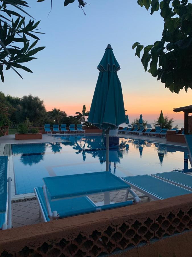 Villaggio Athragon Resort 3*